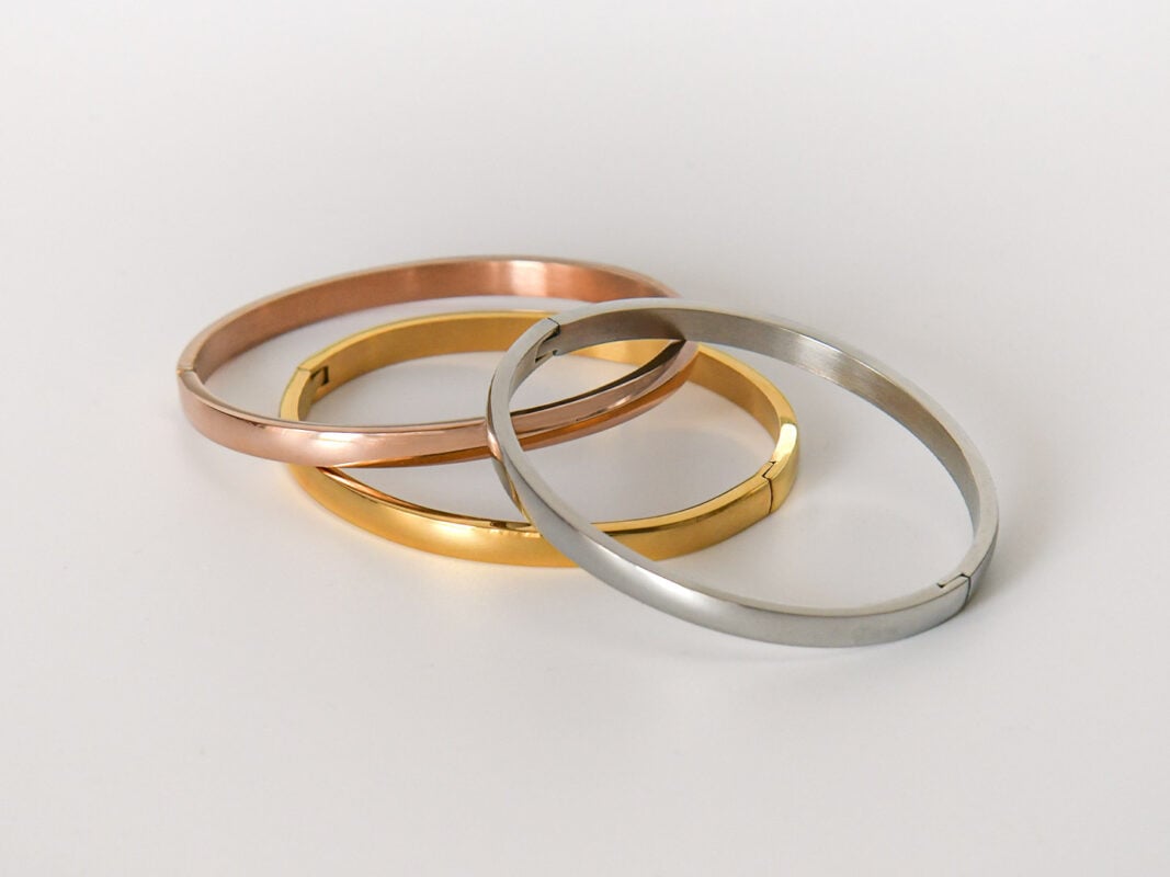 Ellipse &Eacute;clat &ndash; Set di bracciali rigidi in acciaio, tre tonalit&agrave;