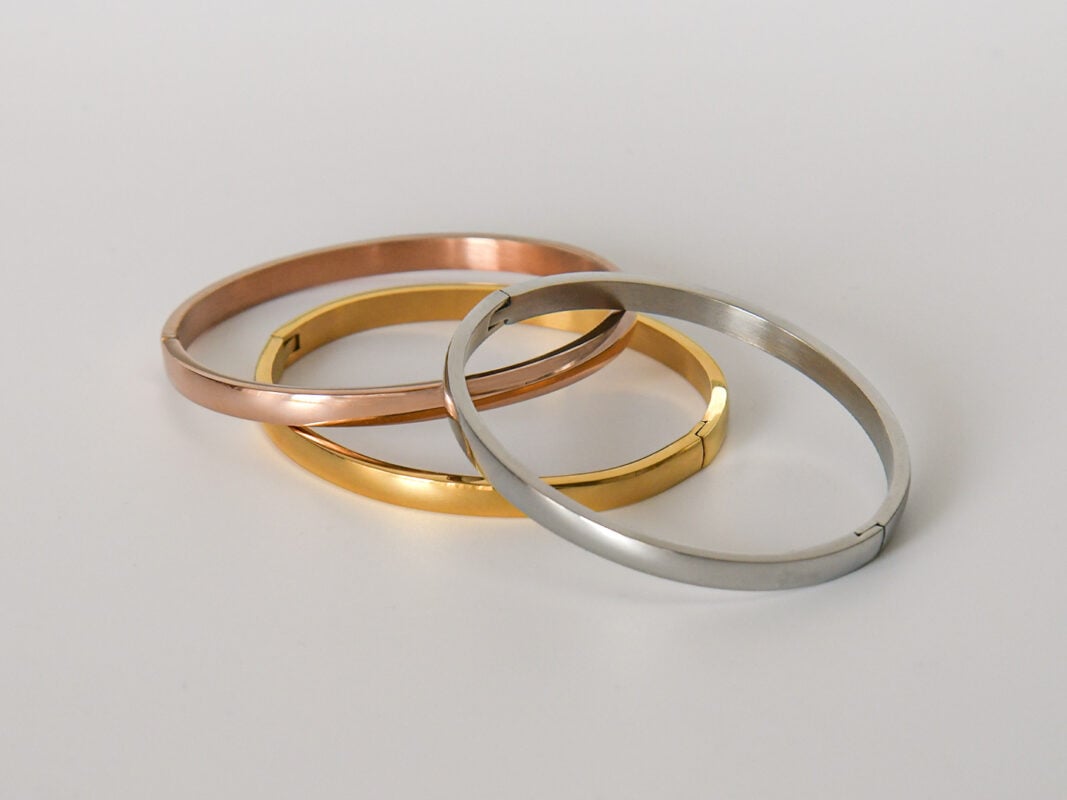 Ellipse &Eacute;clat &ndash; Set di bracciali rigidi in acciaio, tre tonalit&agrave;